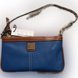 Dooney and Bourke large slim wristlet NWT